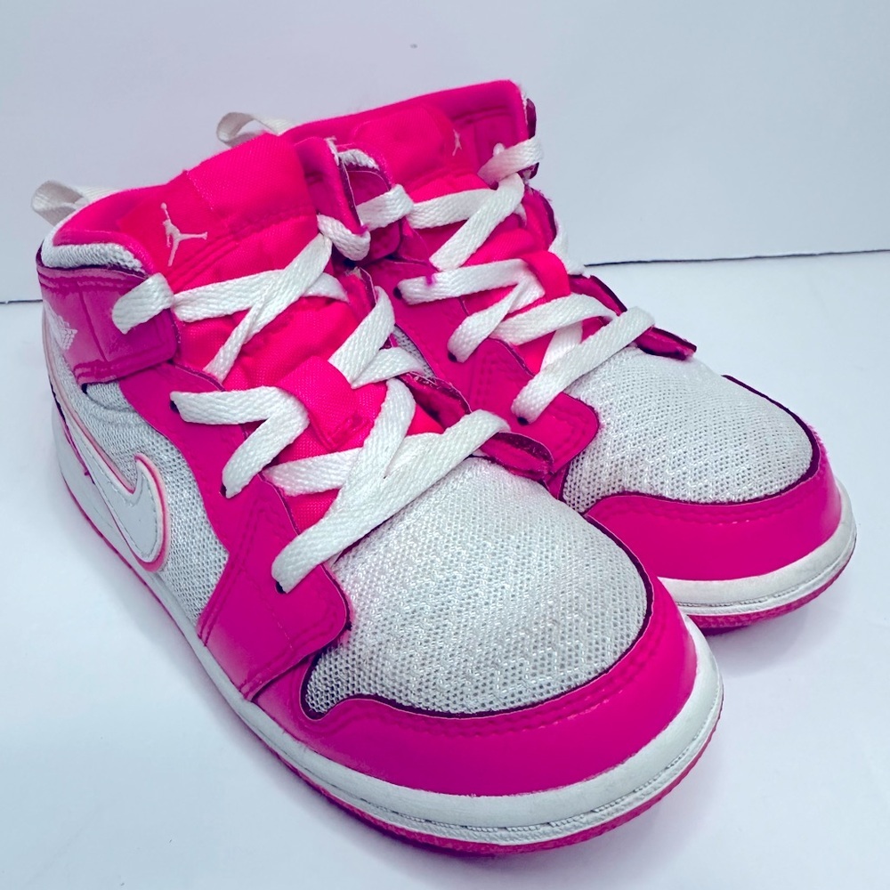 Kids Jordan 1s Pink and White Sneakers